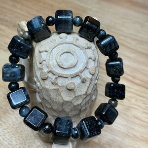 Blue Tigers Eye Cube